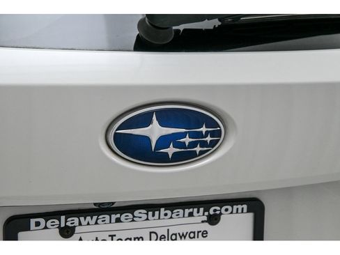 Used 2025 Subaru Crosstrek 2.5i Premium AWD/4WD image 34