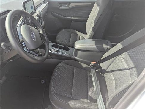 New 2025 Ford Escape Active w/ Cold Weather Package image 4