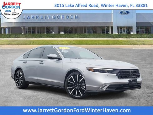 Used 2024 Honda Accord Touring image 1