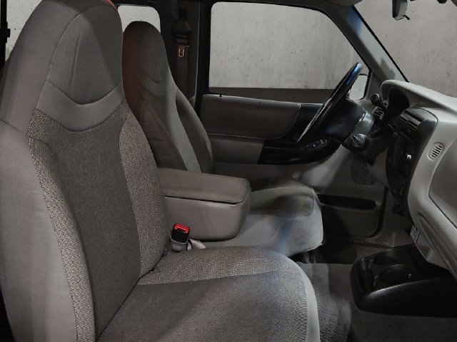 Used 2000 Ford Ranger XL AWD/4WD image 19