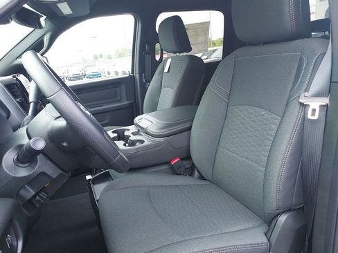 New 2026 RAM 2500 Tradesman AWD/4WD image 17