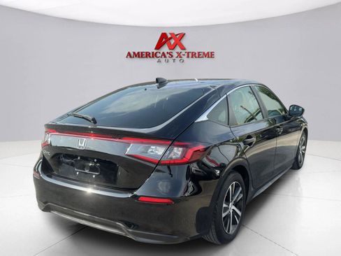 Used 2023 Honda Civic LX image 6
