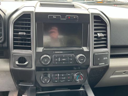 Used 2020 Ford F150 XLT w/ Equipment Group 302A Luxury image 13