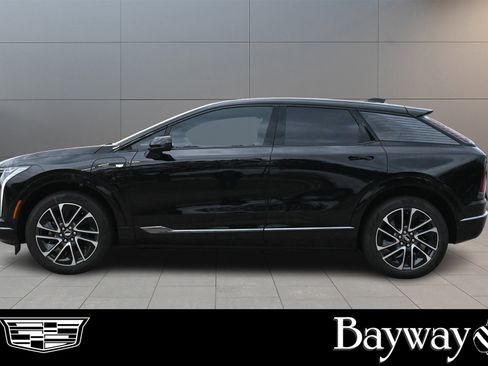 New 2026 Cadillac Optiq Sport 1 image 4