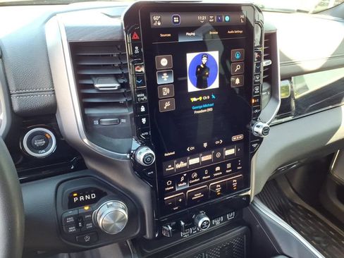 Used 2026 RAM 1500 Laramie AWD/4WD image 19