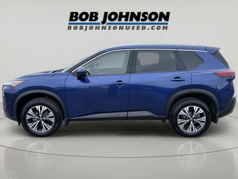 Used 2021 Nissan Rogue SV w/ Premium Package image 6