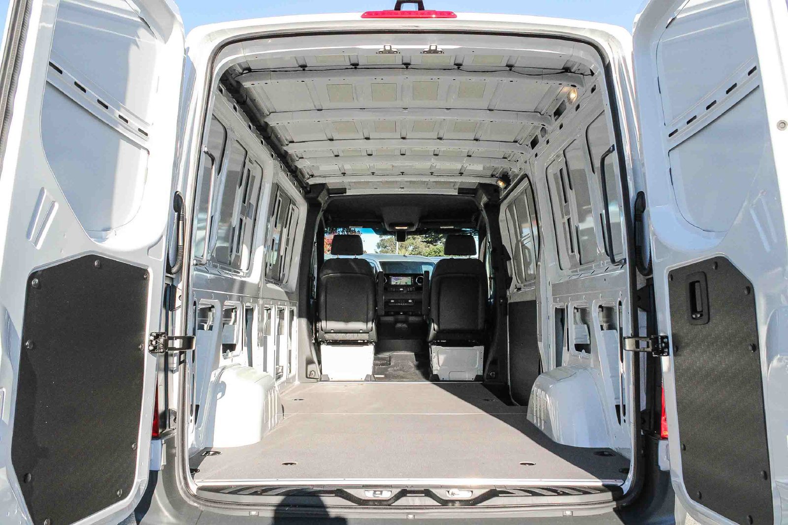 New 2026 Mercedes-Benz Sprinter 2500 image 27