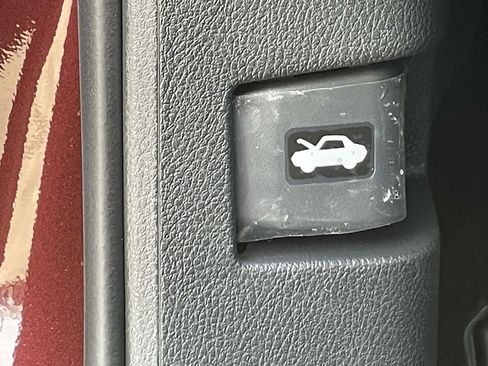 New 2025 Nissan Altima 2.5 SV image 18