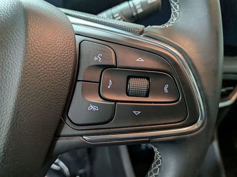 Used 2024 Buick Encore GX Preferred image 18