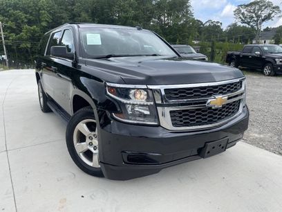 Used 2017 Chevrolet Suburban LT