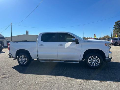 Used 2021 Chevrolet Silverado 1500 LT image 15
