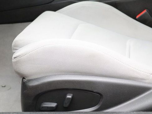 Used 2023 Chevrolet Camaro LT image 23