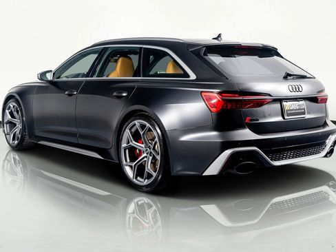 Used 2025 Audi RS 6 performance image 17