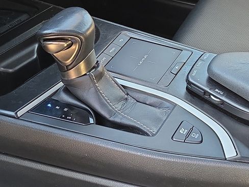 Certified 2020 Lexus UX 250h w/ Premium Package image 13