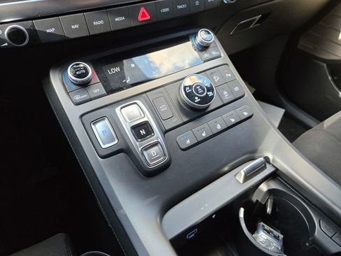 Used 2025 Hyundai Palisade Calligraphy AWD/4WD image 17