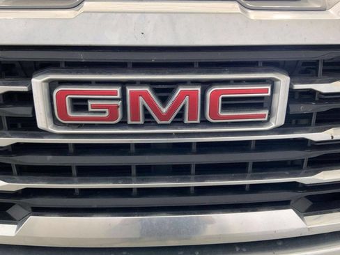 Used 2025 GMC Sierra 2500 SLE w/ SLE Convenience Package AWD/4WD image 27