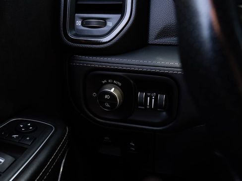 Used 2022 RAM 1500 TRX AWD/4WD image 14