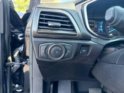 Used 2019 Ford Fusion SEL FWD image 26