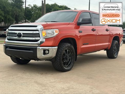 Used 2017 Toyota Tundra SR5 w/ SR5 Upgrade Package AWD/4WD image 1
