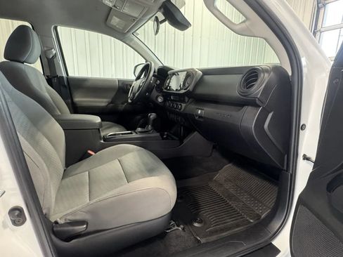 Used 2023 Toyota Tacoma SR AWD/4WD image 22