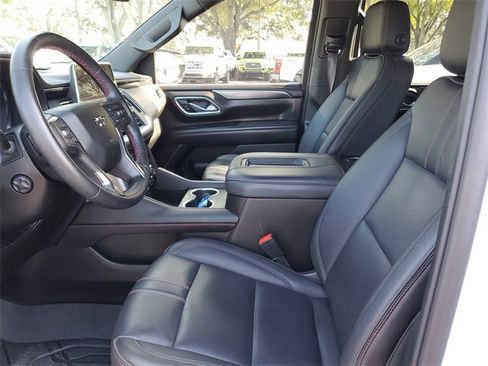 Used 2024 Chevrolet Suburban RST w/ Luxury Package image 17