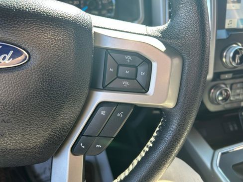 Used 2016 Ford F150 Lariat w/ Equipment Group 501A Mid image 18