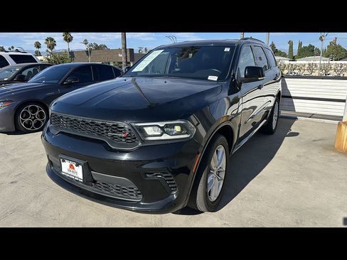 Used 2024 Dodge Durango GT AWD/4WD image 2