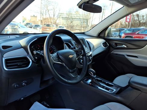 Used 2024 Chevrolet Equinox LT image 10