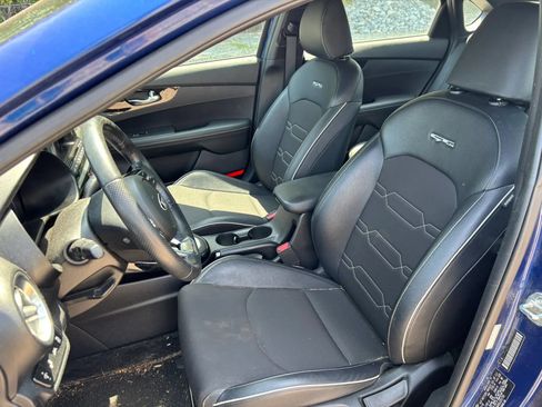 Used 2020 Kia Forte GT-Line FWD image 11