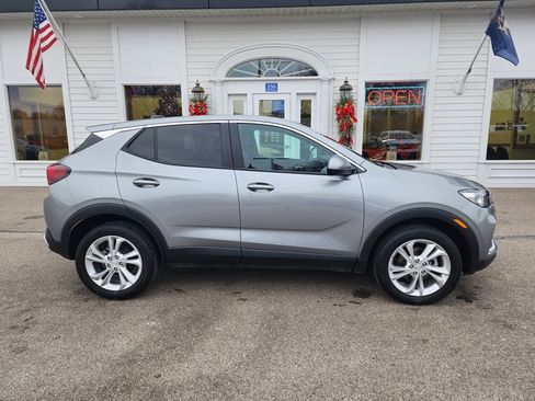 Used 2023 Buick Encore GX Preferred w/ Cold Weather Comfort Package image 4