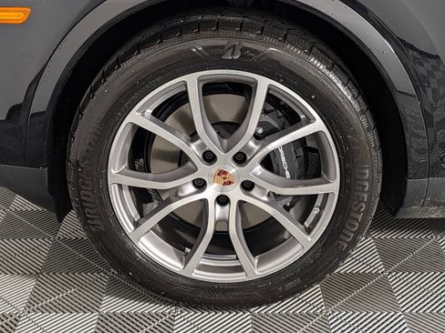 New 2026 Porsche Cayenne image 11
