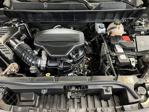 Used 2019 GMC Acadia SLT AWD/4WD image 12
