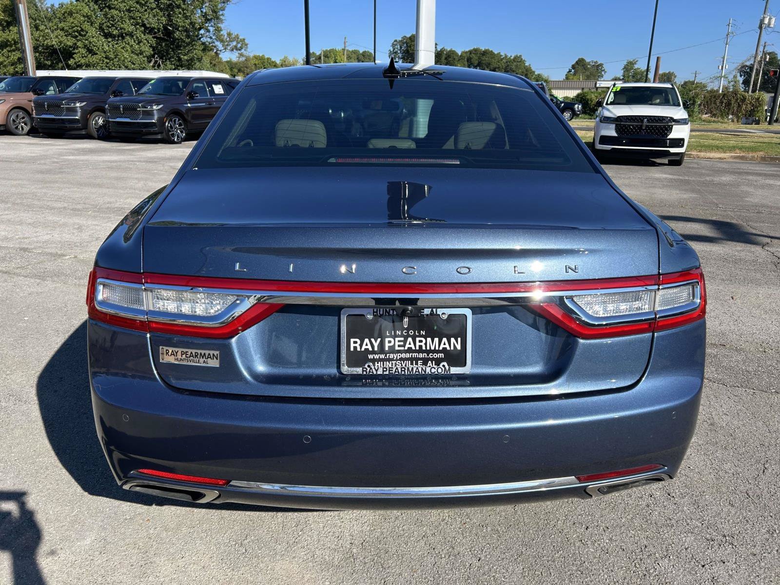 Used 2020 Lincoln Continental Reserve w/ Luxury Package FWD image 6