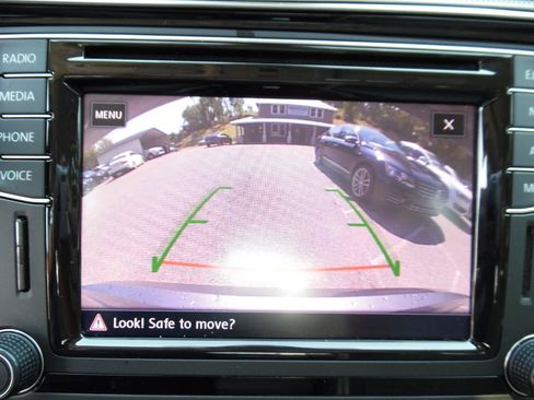 Used 2019 Volkswagen Passat 2.0T SE R-Line FWD image 16