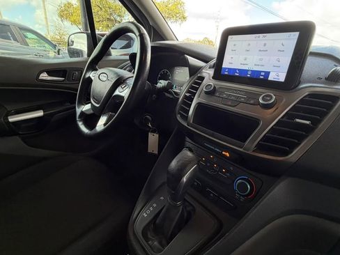Used 2021 Ford Transit Connect XLT FWD image 11