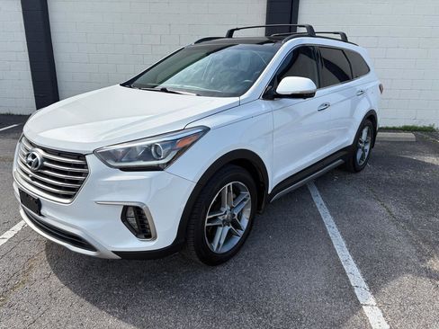 Used 2018 Hyundai Santa Fe Limited image 1