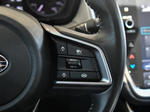 Used 2023 Subaru Outback Premium AWD/4WD image 29