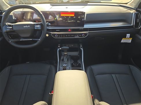 New 2026 Kia Sorento S image 14