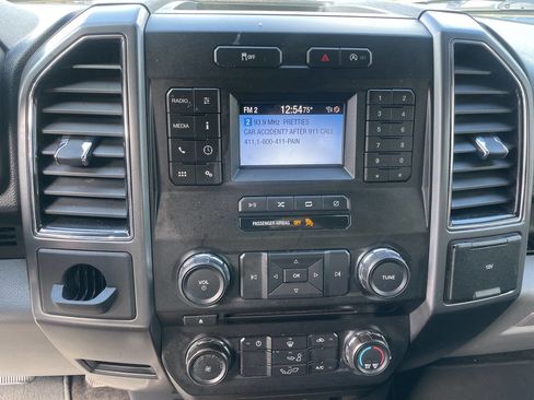 Used 2018 Ford F150 XLT image 19