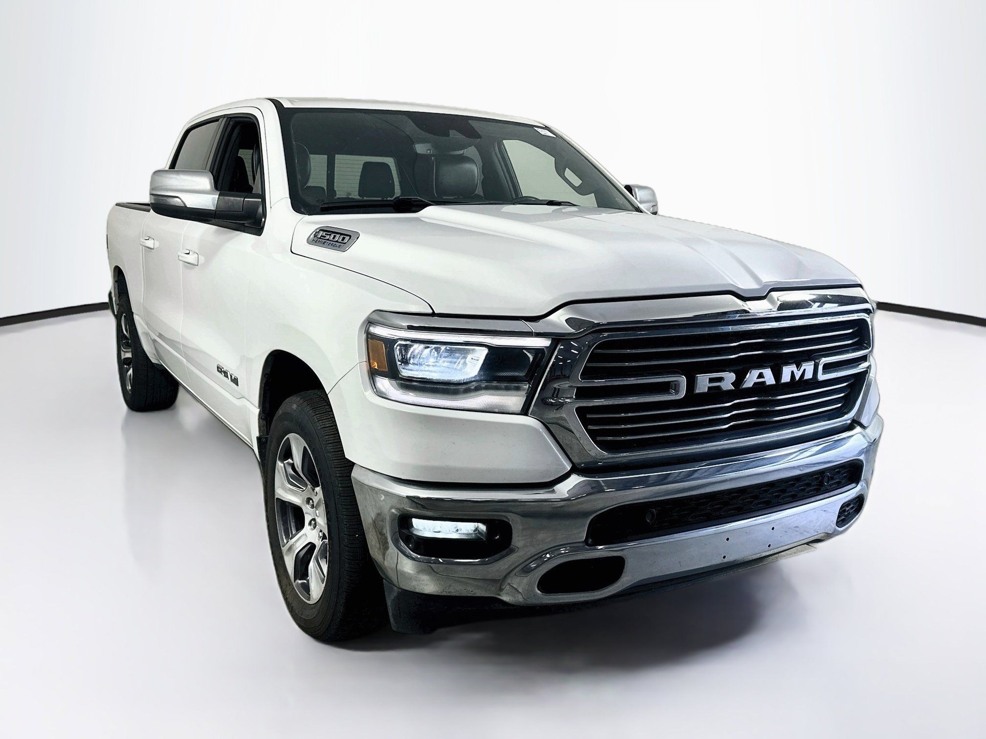 Used 2024 RAM 1500 Laramie RWD image 3