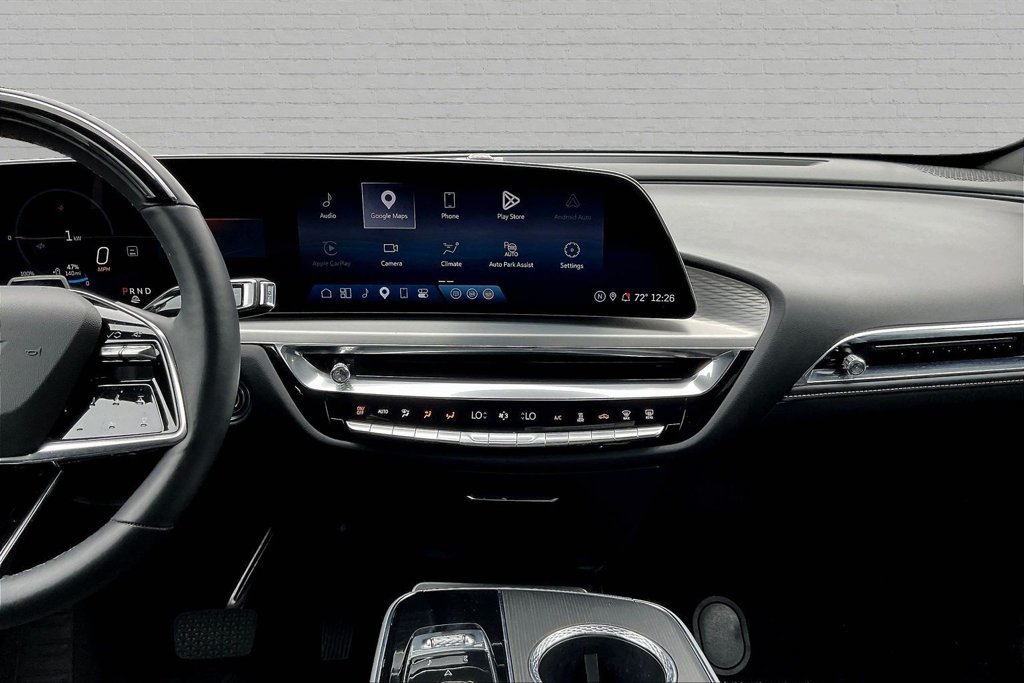 Used 2024 Cadillac Lyriq Sport RWD image 9