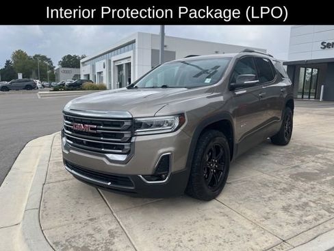 Used 2023 GMC Acadia AT4 w/ Technology Package image 8