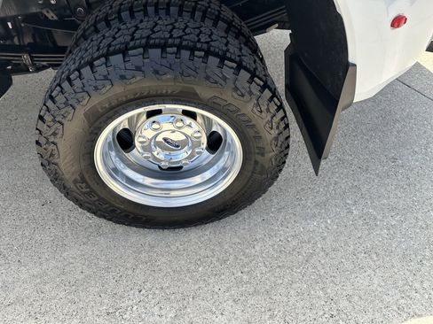 Used 2023 Ford F350 XLT w/ 360-Degree Camera Package AWD/4WD image 7