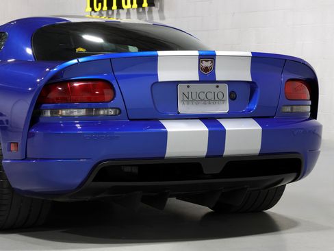 Used 2006 Dodge Viper SRT-10 RWD image 19