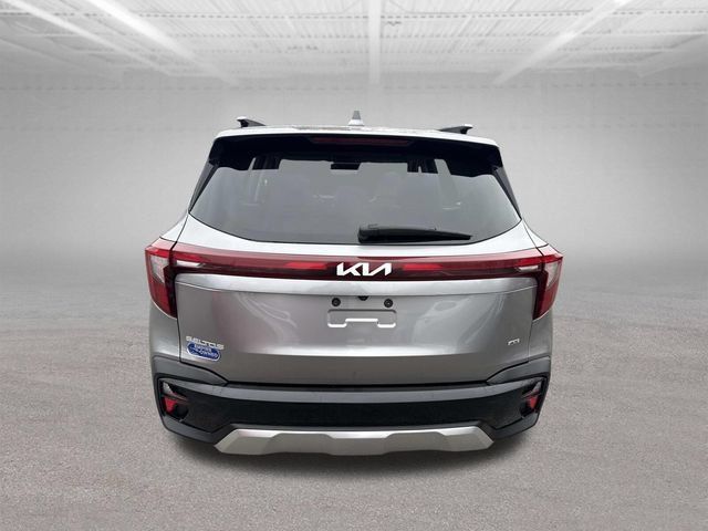 Used 2024 Kia Seltos SX AWD/4WD image 6