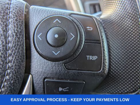 Used 2018 Toyota RAV4 LE w/ All Weather Liner Package image 31