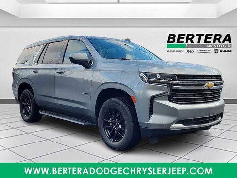 Used 2024 Chevrolet Tahoe LT AWD/4WD image 1