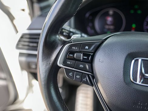 Used 2019 Honda Accord Sport image 16