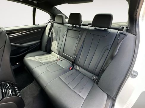 Used 2021 BMW 530e w/ Parking Assistance Package RWD image 13