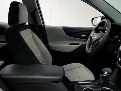 Certified 2024 Chevrolet Equinox LS w/ LS Convenience Package FWD image 24
